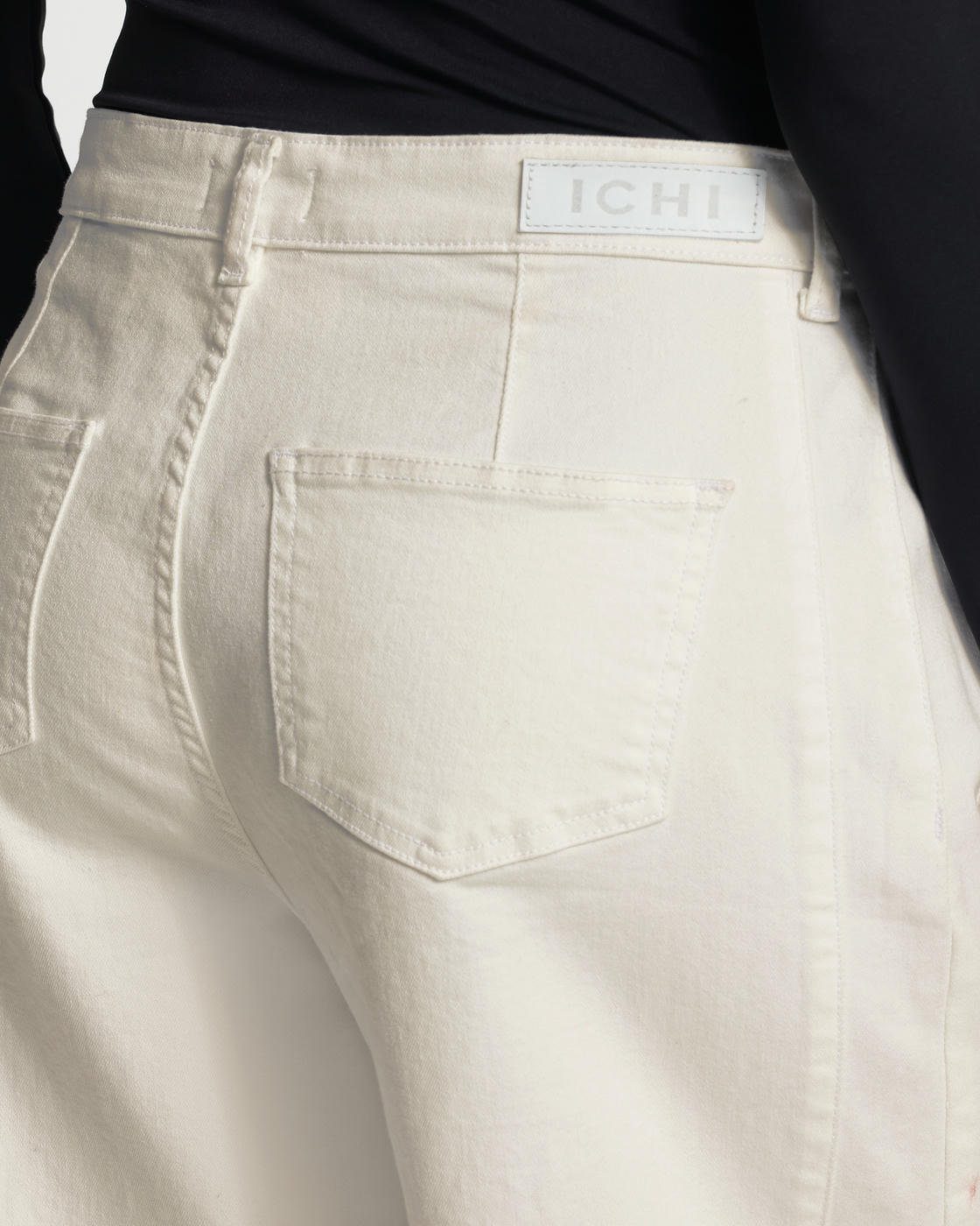 Jeans modello baloon