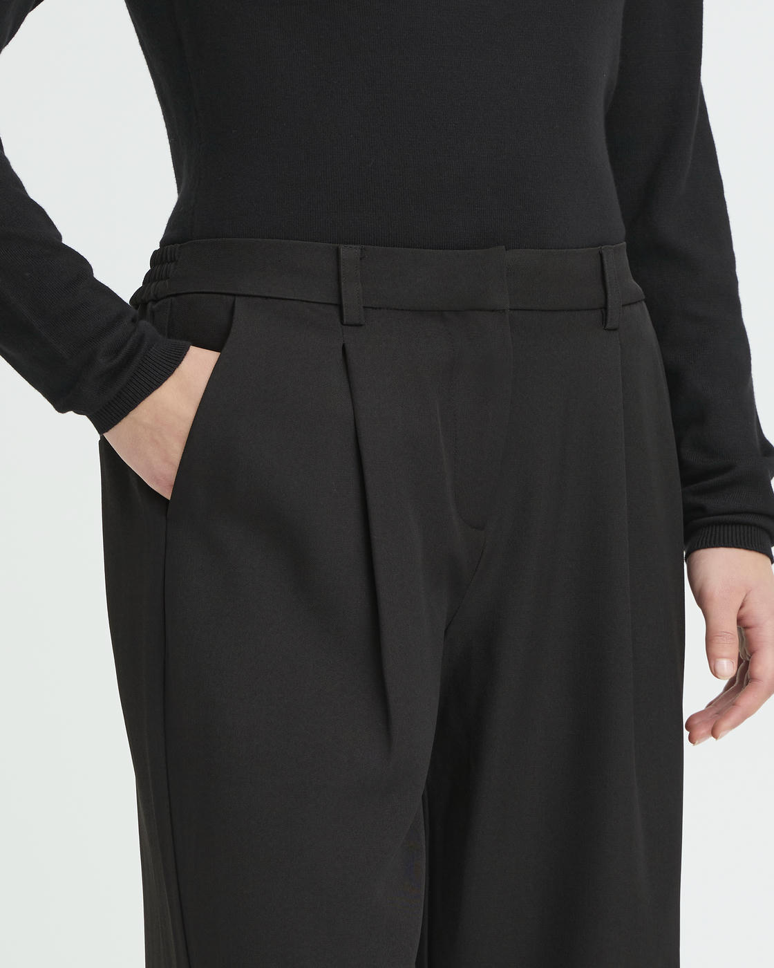 Pantaloni wide