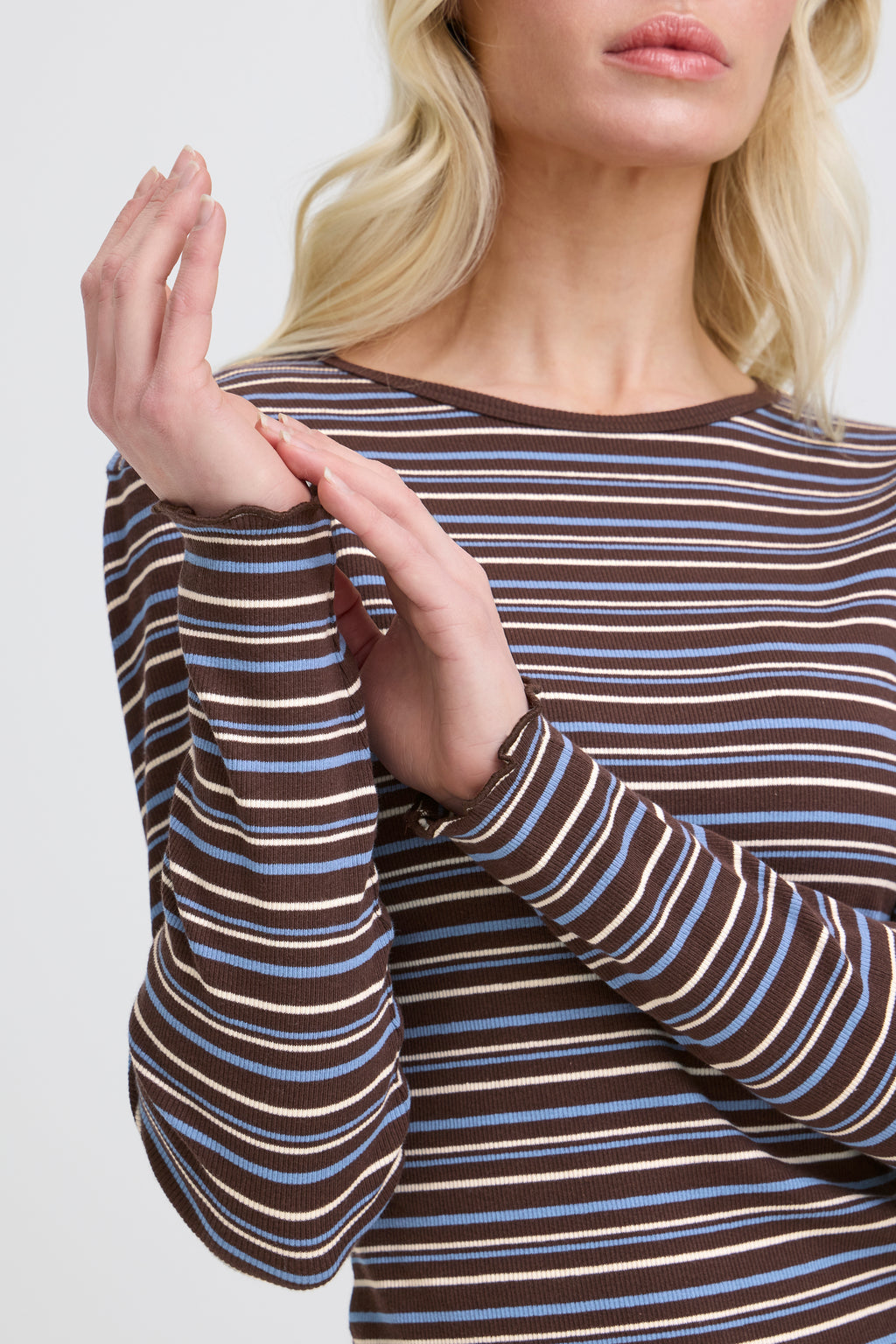 T-shirt maniche lunghe a costine
