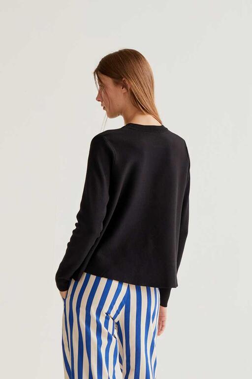 Maglione svasato