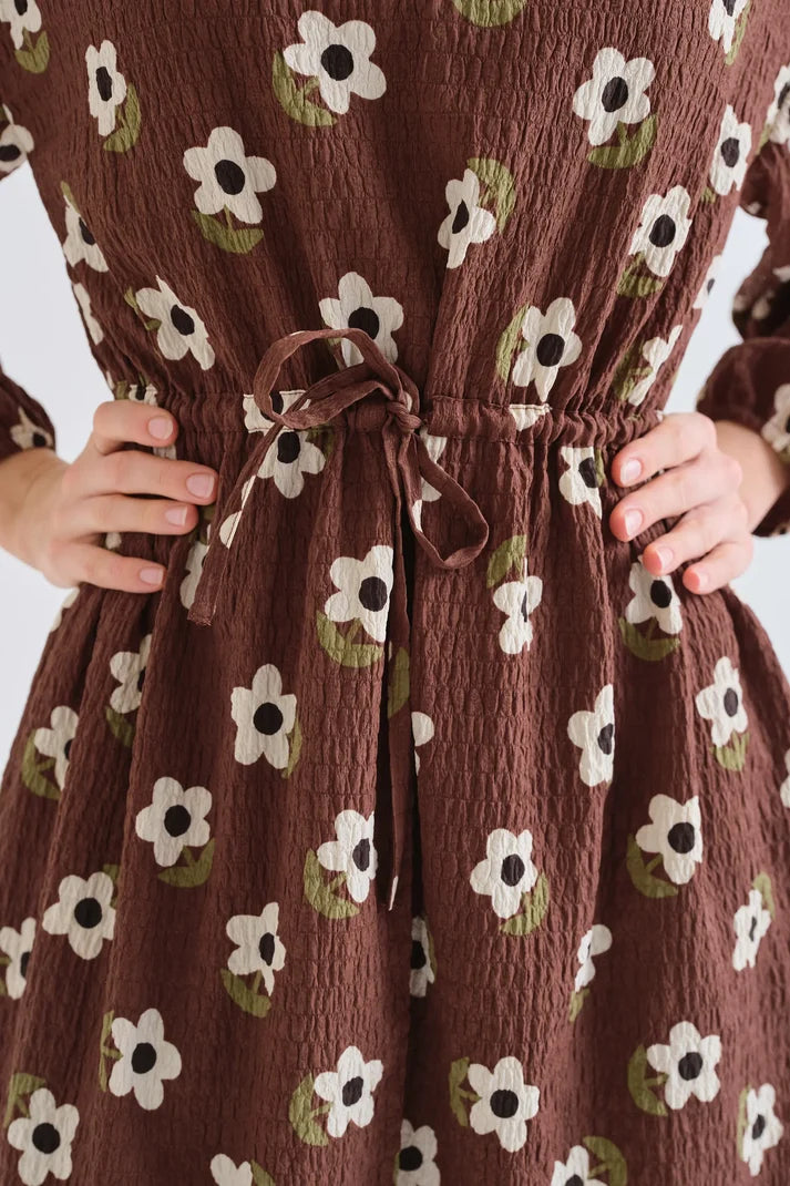 Abito corto con stampa maxi fiori