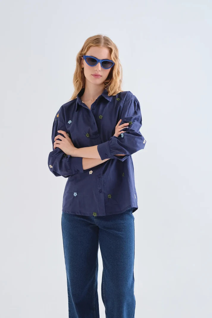 Camicia con ricami