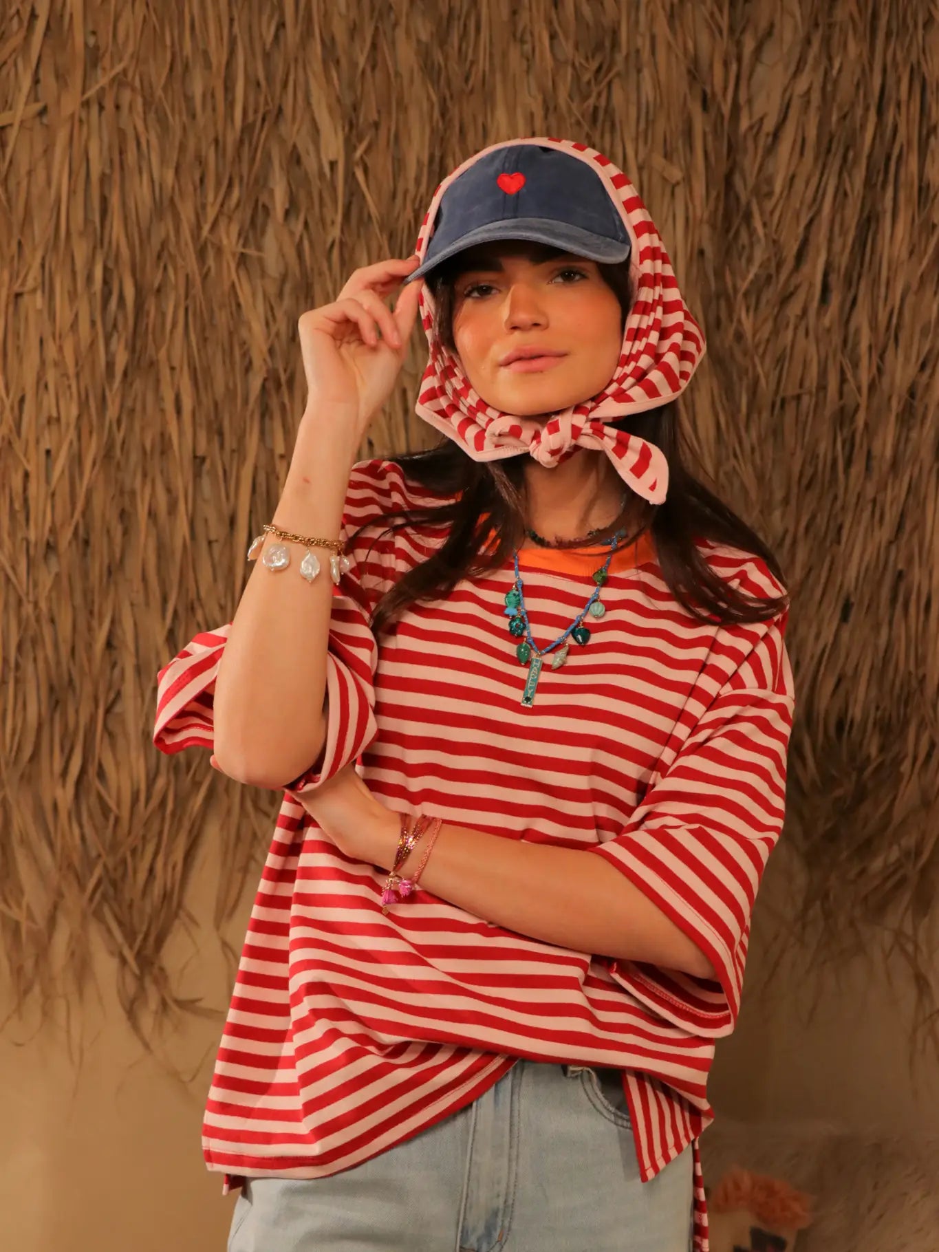 t-shirt over a righe