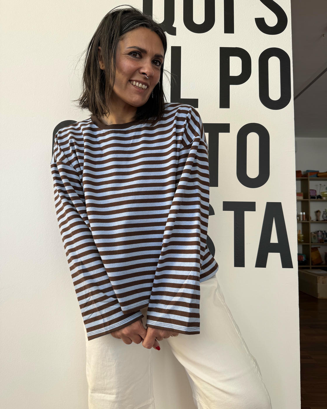 t-shirt over maniche lunghe