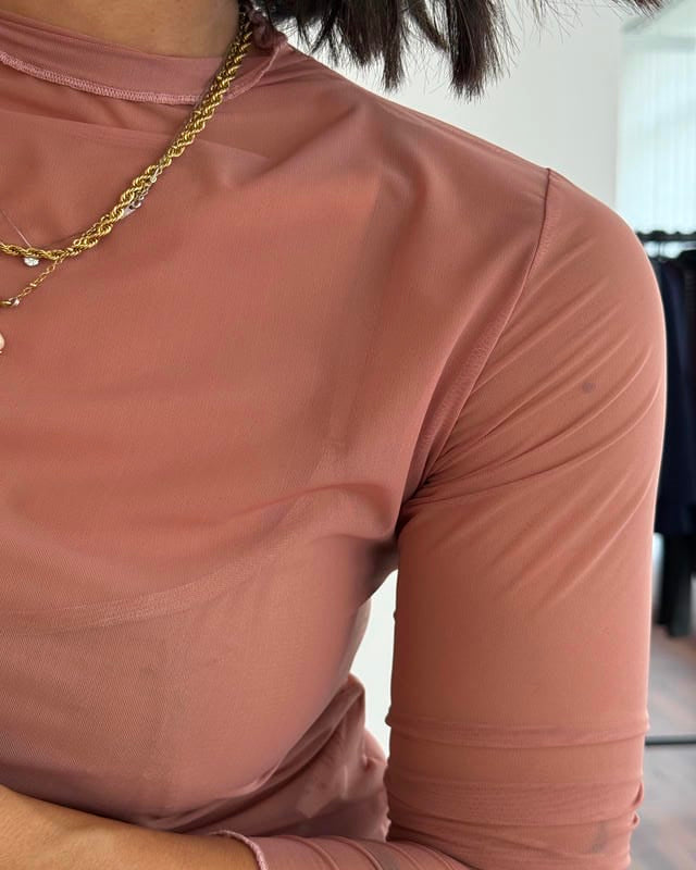 Maglia in tulle