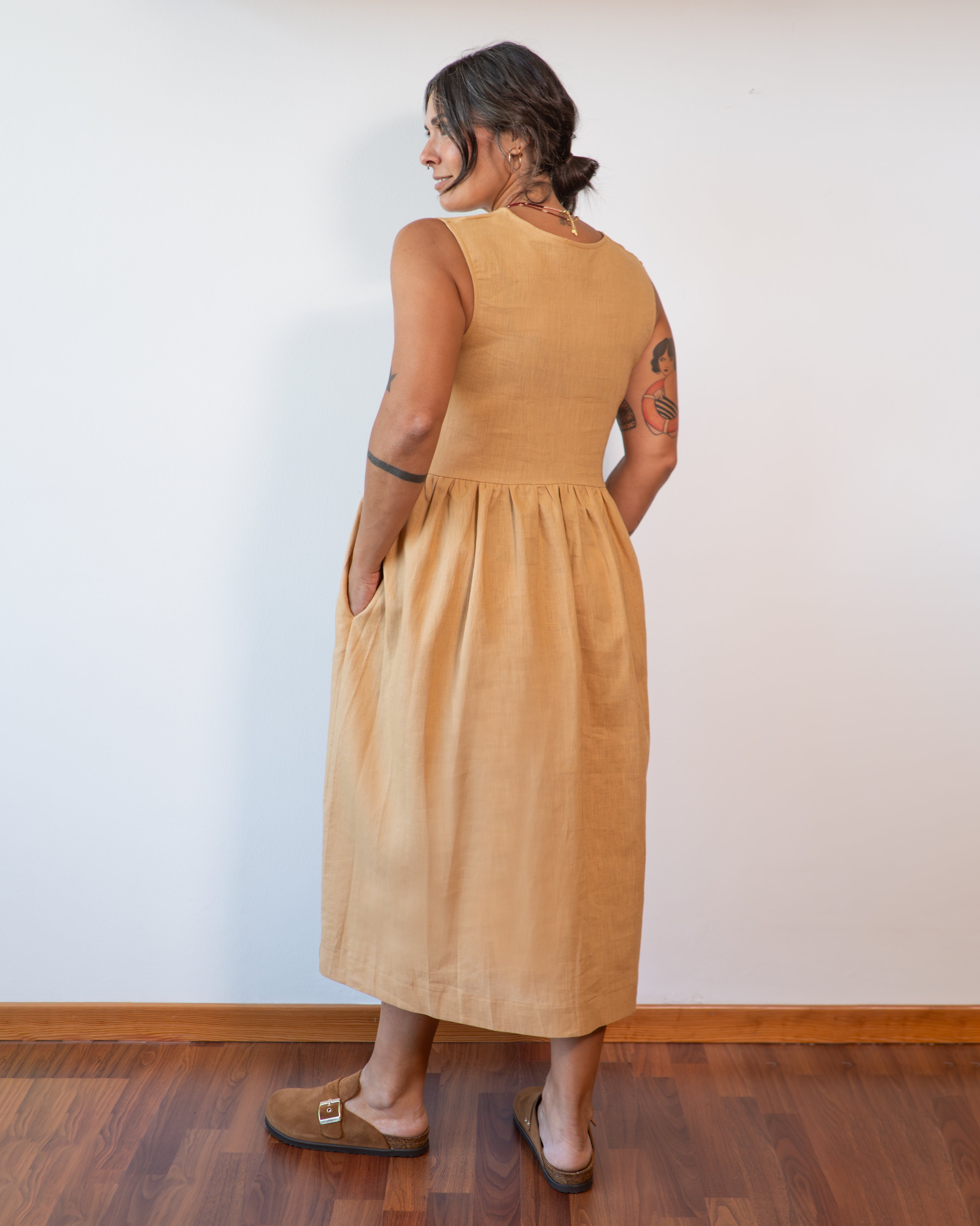 PREORDINE. Abito midi in lino