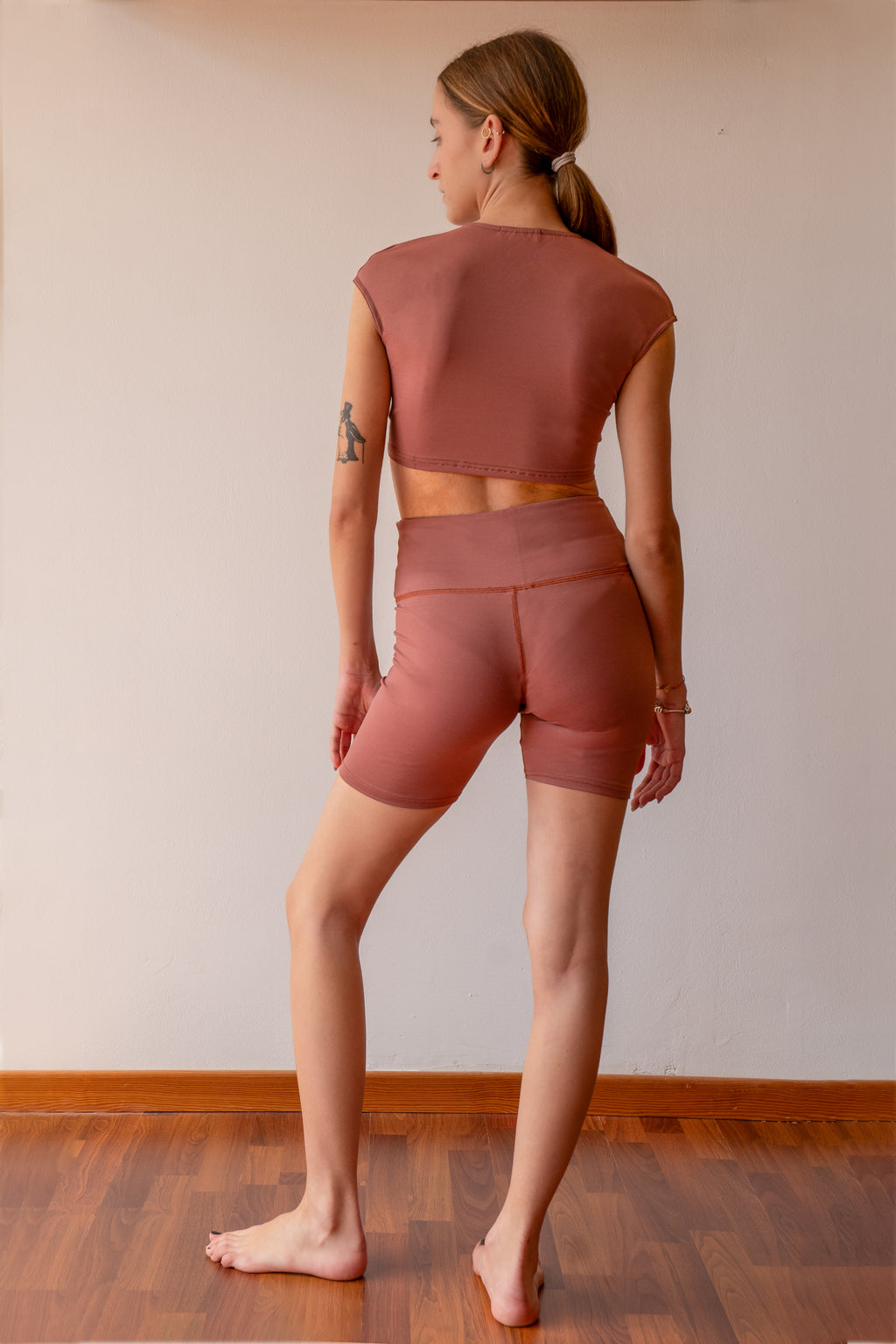 LINEA FITNESS. Shorts