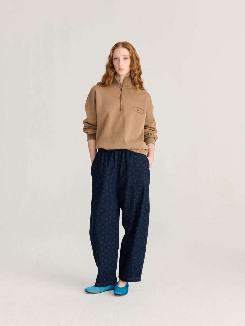 Jeans a uovo con stampa
