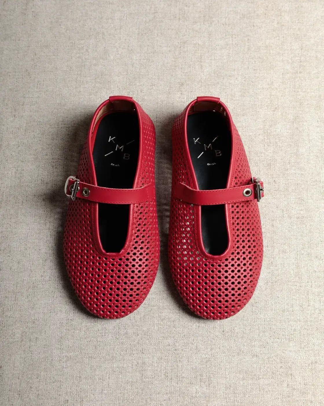 Ballerine in pelle traforata